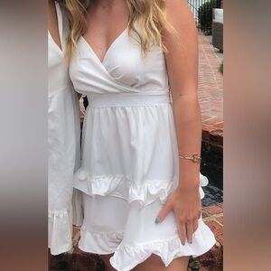 White dress size medium! In great condition!
